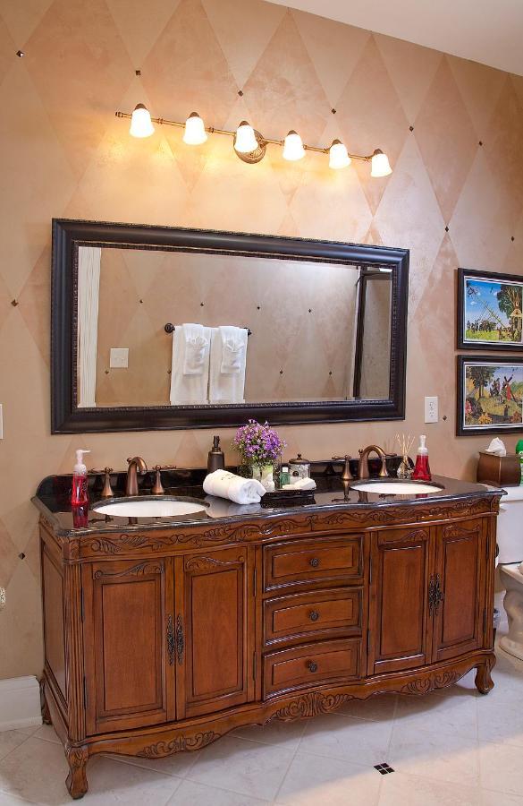 Riverside Bed and breakfast