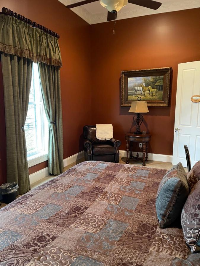 Riverside Bed and breakfast 3*