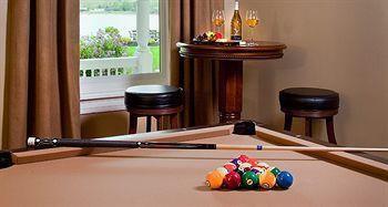 Riverside Bed and breakfast 3*
